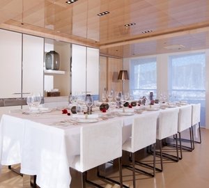 Eating/dining Saloon On Board Yacht LA PELLEGRINA