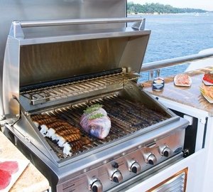 The 70m Yacht MARTHA ANN