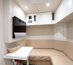 The 30m Yacht SIMPLE PLEASURE