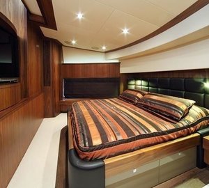 The 30m Yacht SIMPLE PLEASURE