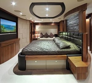 The 30m Yacht SIMPLE PLEASURE