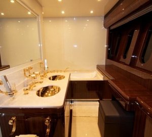 The 31m Yacht WHITE PEARL