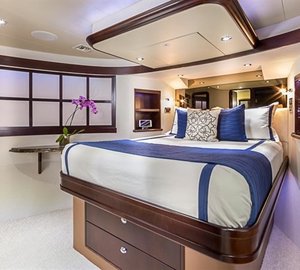 The 34m Yacht SOMETHING SOUTHERN