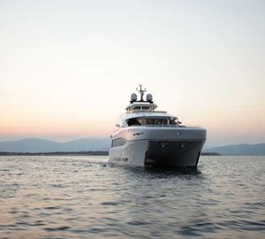 Power Catamaran Quaranta