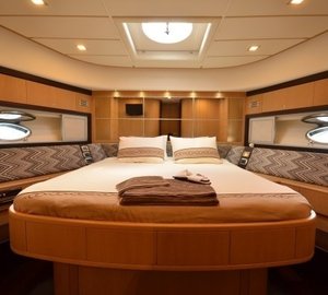 The 21m Yacht SAKURA