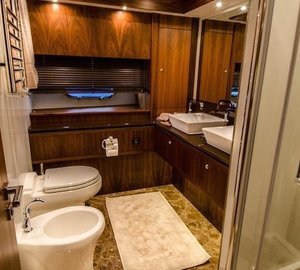 The 27m Yacht ADEONA