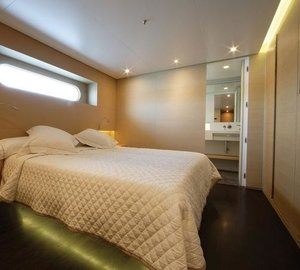 The 39m Yacht DARLINGS