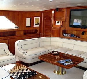 The 40m Yacht CLAN VI