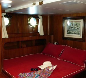 The 40m Yacht CLAN VI