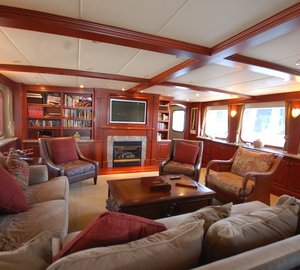 Sky Lounging On Yacht STARGAZER
