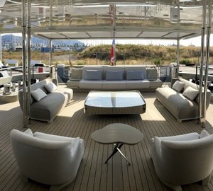 Aft Deck Seating