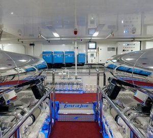 1-Belle de Jour Yacht - Engine Room