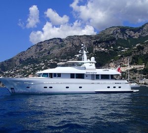 1-Belle de Jour Yacht