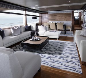 1-Luxury yacht Princess 88 - Saloon