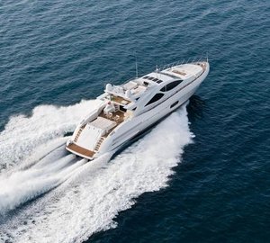 1-Motor yacht Mangusta 110 - aft view