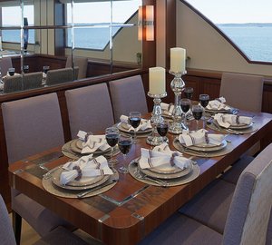 1-Superyacht OA 85 - Dining area