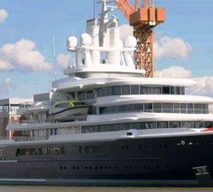 115m luxury expedition yacht LUNA