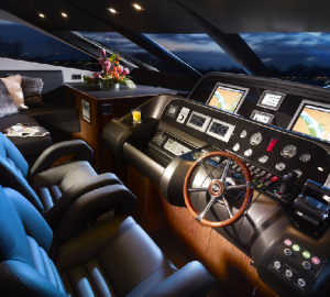 2009 Sunseeker 80 Motor Yacht  - Helm Station