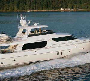 22m motor yacht Meriweather Side