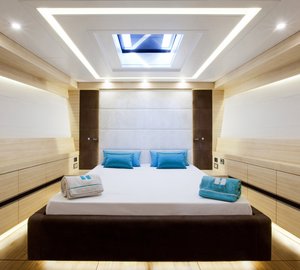 30m superyacht Hamilton - Master stateroom-001