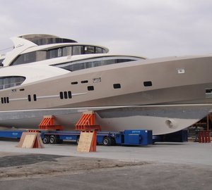 5000 Fly motor yacht LA PELLEGRINA by Couach Yachts