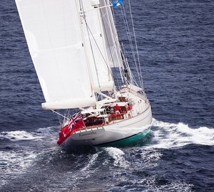 6 Luxury ketch Kamaxitha - Photo by Cory Silken