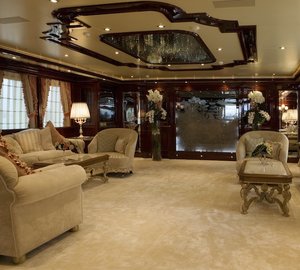 7 ROMANCE yacht main salon
