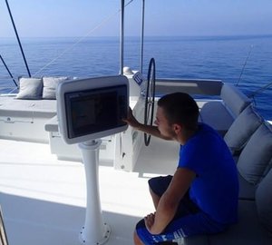 AMAZING - Nav gear on flybridge