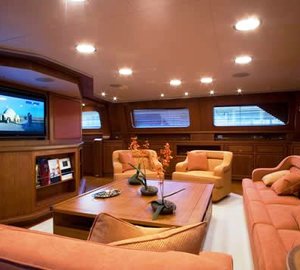 ANTARA - Lounge Area