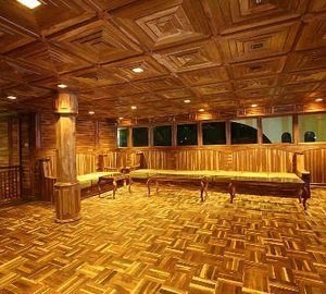 AREVARA - Bar and lounge 2