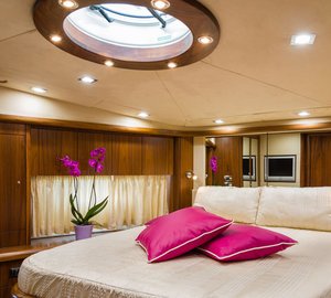 ASPIRE OF LONDON - Master cabin