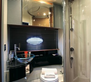 ATLANTIS 54  -  Bathroom