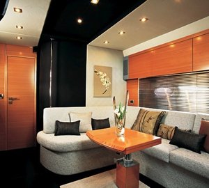 ATLANTIS 54  -  Lower Salon