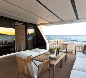 Al fresco area on the superyacht SL 100 New