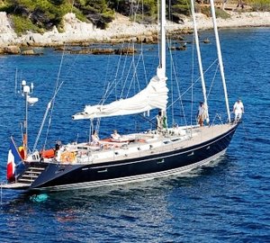 Algol IV -  At Anchor