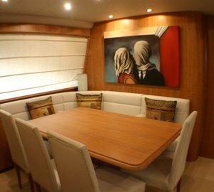 Amel Yacht ANGEL - Dining