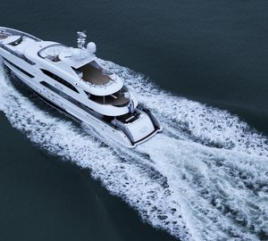 Asya Yacht - aft view - Photo by Dick Holthuis