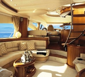 Azucena Mare -  Salon