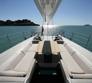 BARONG C Cockpit Lounge