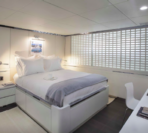 BG - double guest cabin