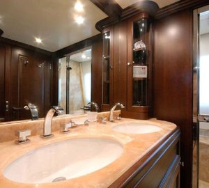 Benetti 122 Motor yacht - Master Ensuite