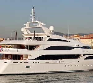 Benetti Seanna superyacht - rear view-001