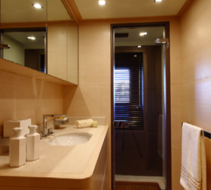 Benetti Tradition 105 yacht twin cabin bathroom