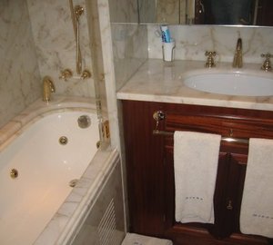 Benetti Yacht MIZAR -  Master Ensuite