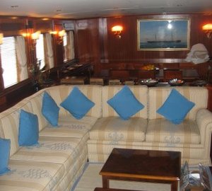 Benetti Yacht MIZAR -  Salon Seating