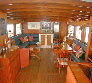 CALYPSO OF MALAHIDE - Salon