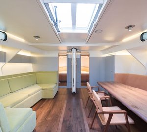 COOL BREEZE Yacht - Saloon