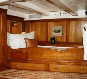 CORAL OF COWES -  Master Cabin