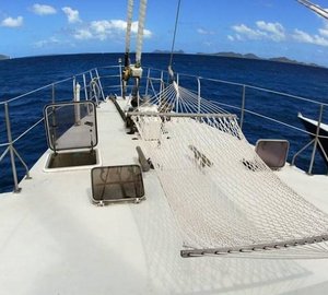 CUAN LAW - Relaxing hammock