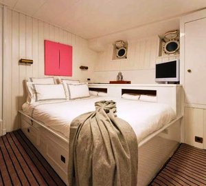 Camara C -  Double Cabin